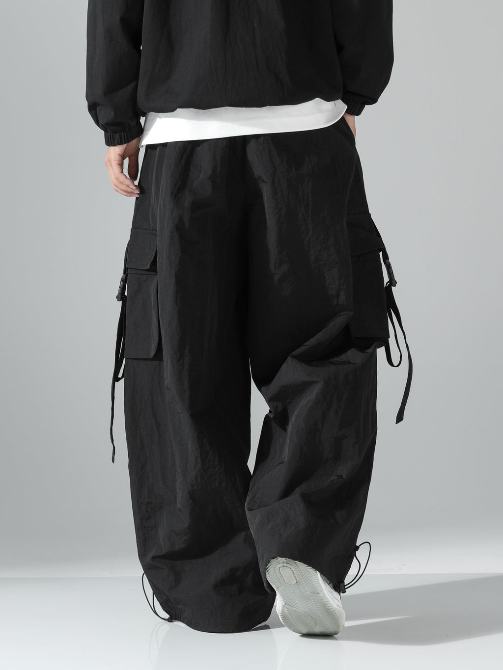 Oversized Wide-Leg Parachute Cargo Pants