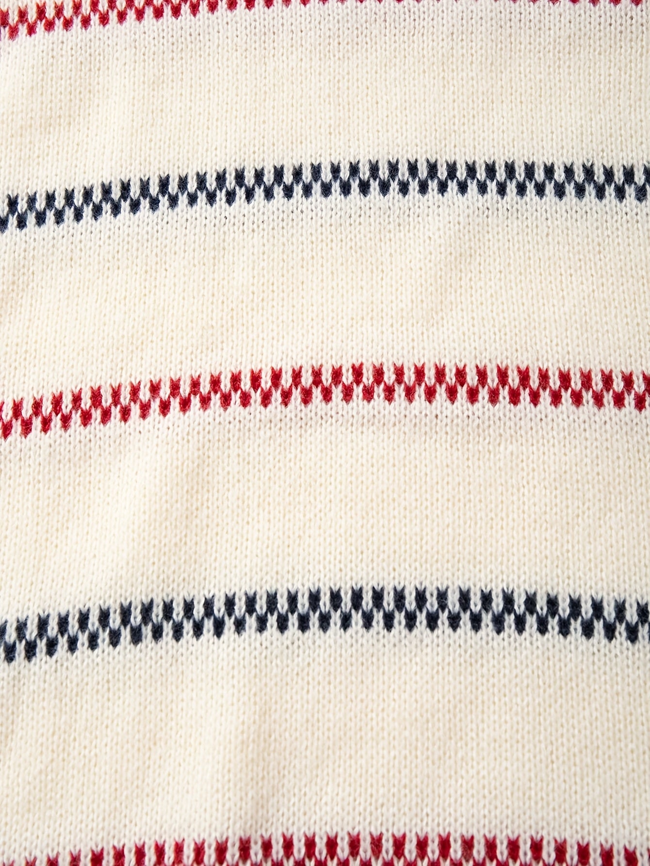 Cream Base Red & Navy Chevron Stripe Crewneck Knit Sweater