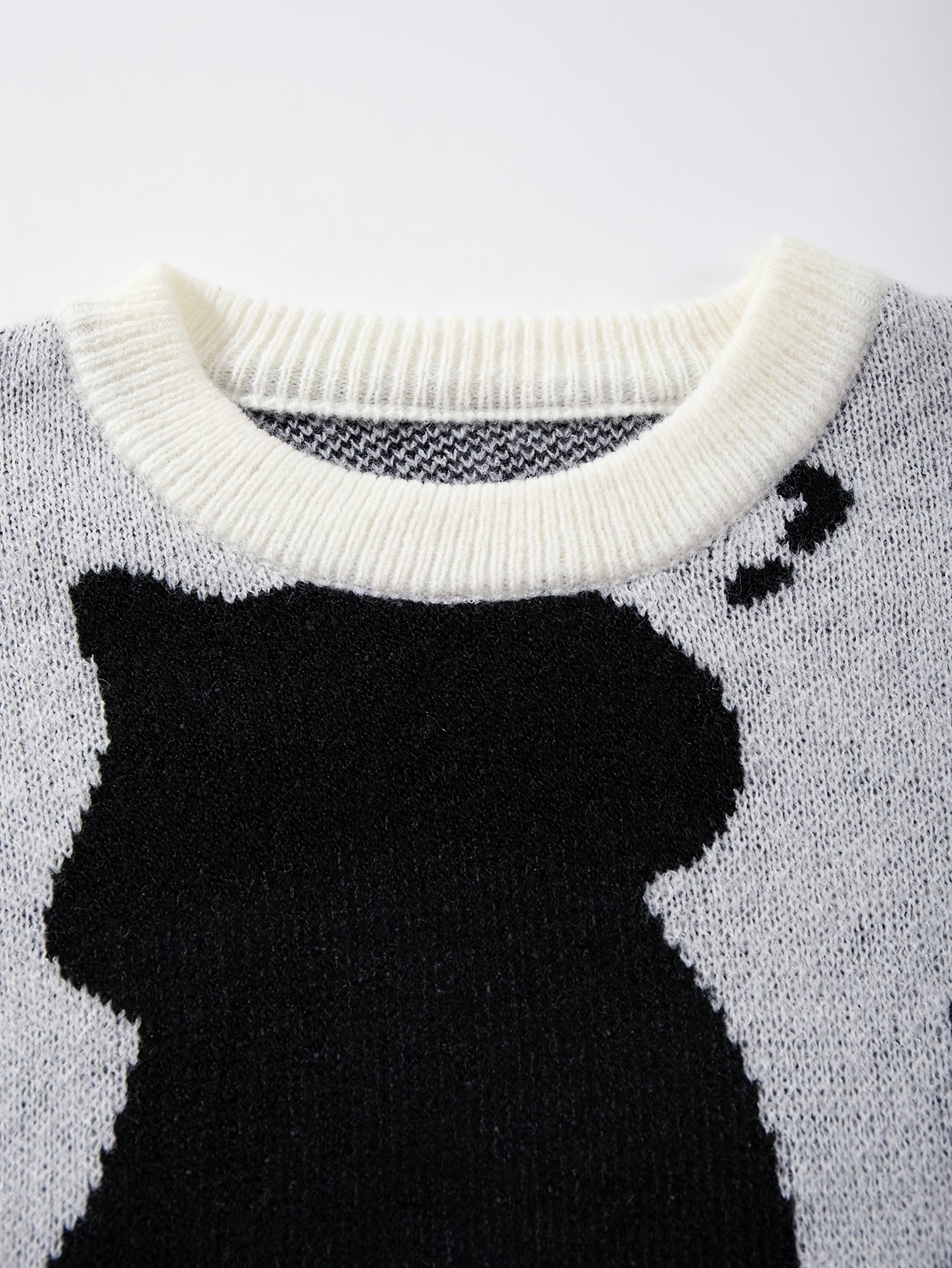 Black & White Cute Cat Print Oversized Crewneck Knit Sweater